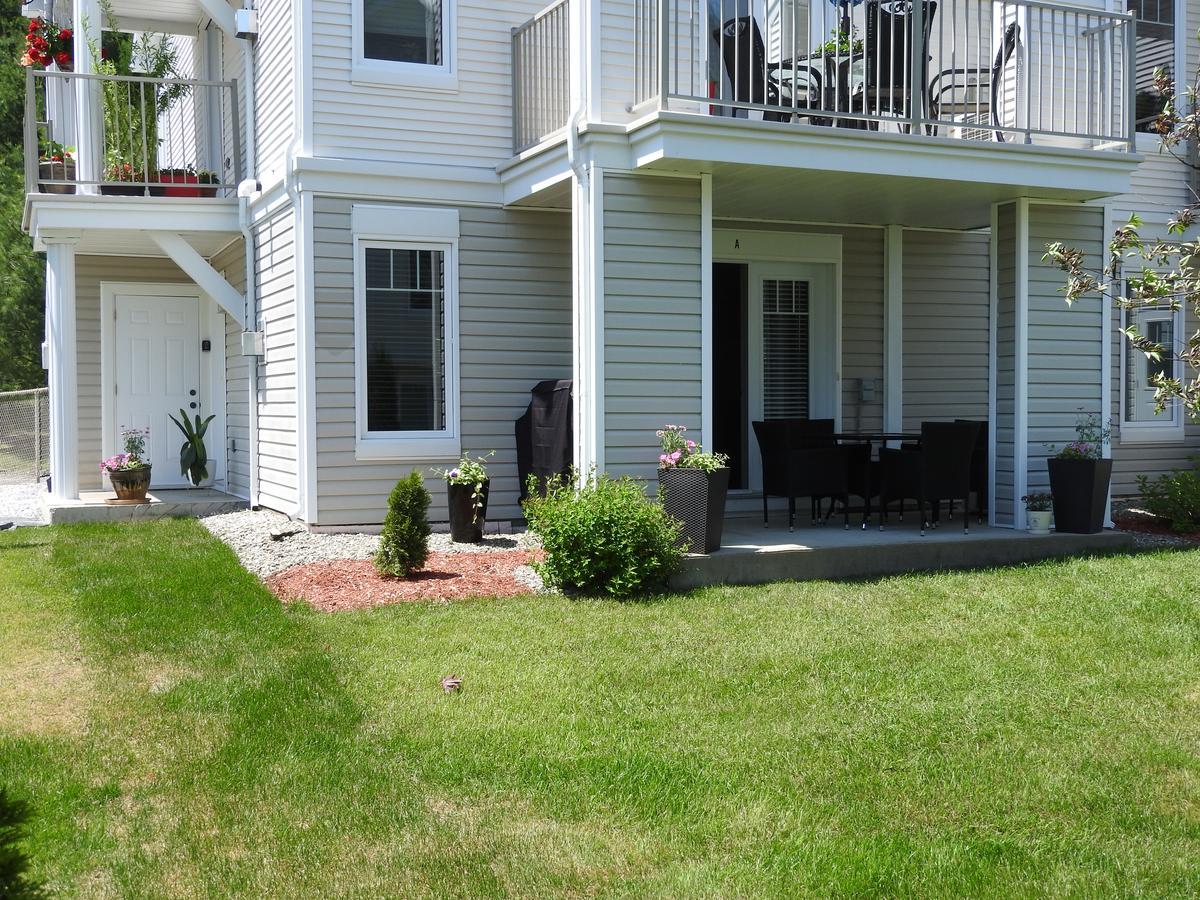 Condo Entre Ville/Nature Magog Esterno foto